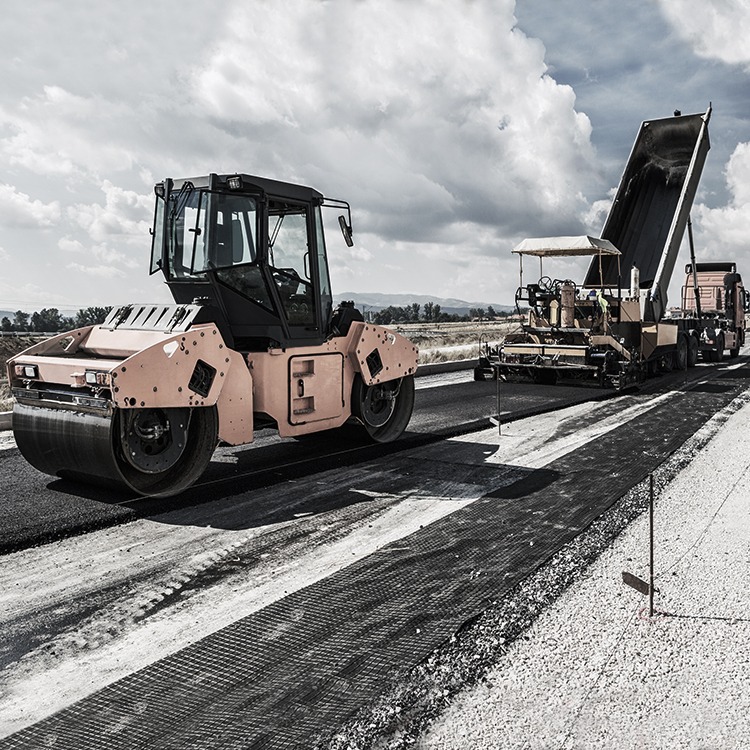 How Trailer Fabrication Supports The Oil And Gas Industry